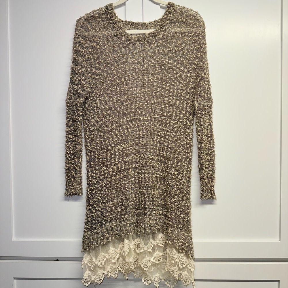Ryu Luxury Open Knit Grey and Cream Long Sleeve Dress W/ Lace Bottom.